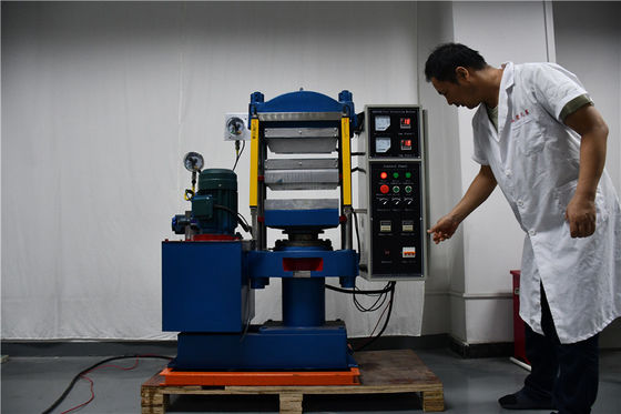 25T Platte Vulkaniseermachine Voor Het Persen Van Diverse Gegoten Producten 350×350mm