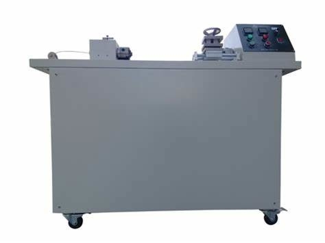 Torsieproefmachine voor het wikkelen van draad voor het uitvoeren van torsie- en wikkeltests op koperstaven, aluminiumstaven