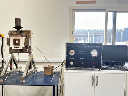 BS476-7 Bouwmaterialen Laboratoriale testapparatuur Testapparatuur voor oppervlakte-vlamverspreiding Vlambaarheidsmachine