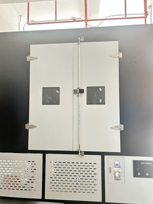 5000 uur Isolatoren Kunstmatige regen Meerdere spanningsmeter Sproeitesten IECIEC62217-2012