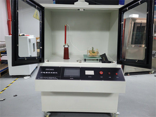 Machine voor het testen van de elektrische sterkte van solide isolatiemateriaal IEC60243-1 Lab Tester