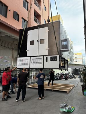 Hoog nauwkeurige isolatie-multi-spanningstestmachine L310*W28.8*H315CM