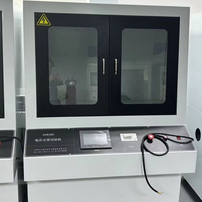 50Hz Sinusgolf Isolatie Weerstandsspanning Testmachine Met Doorslagspanning 0-50kV