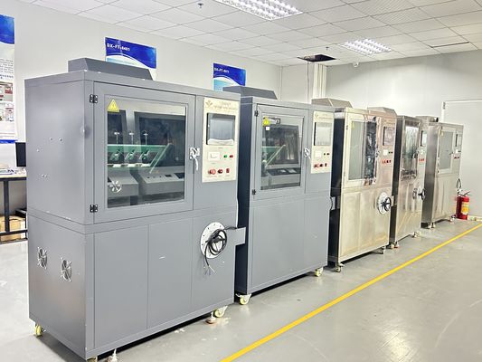 Hoogspanningslekdetectie wordt getest op een testmachine gedurende 6-10 uur