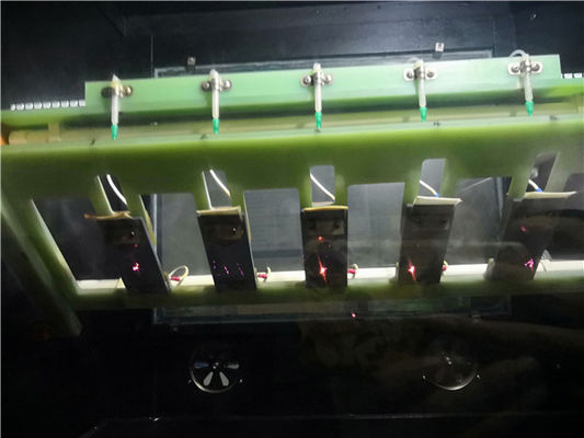 Hoogspanningsspoorvorming- en erosietestmachine IEC60587 met hellende vlakproefstukken